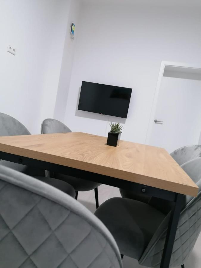 Estrella24 Living Rooms Singapur Херне Екстериор снимка