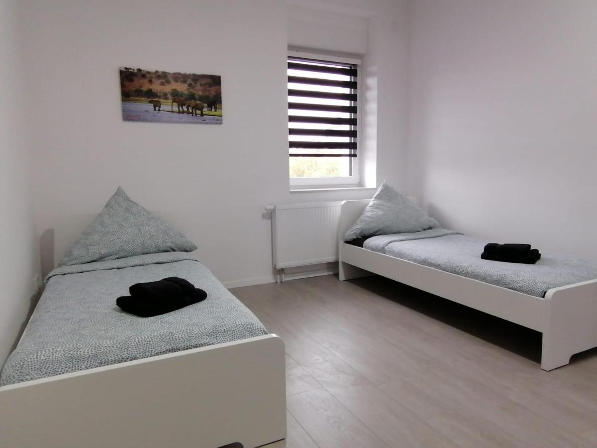 Estrella24 Living Rooms Singapur Херне Екстериор снимка
