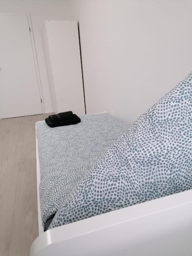 Estrella24 Living Rooms Singapur Херне Екстериор снимка