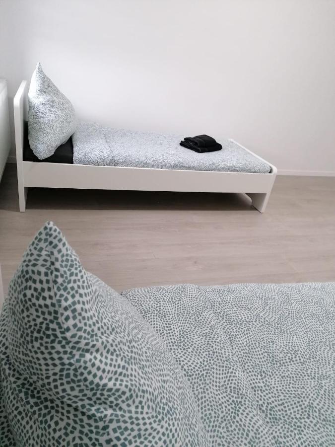 Estrella24 Living Rooms Singapur Херне Екстериор снимка