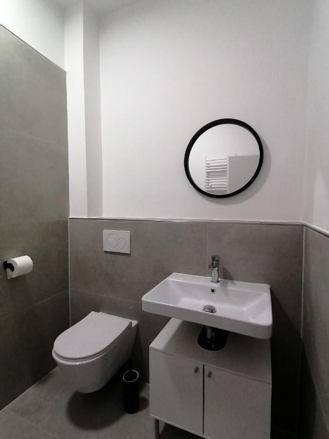 Estrella24 Living Rooms Singapur Херне Екстериор снимка