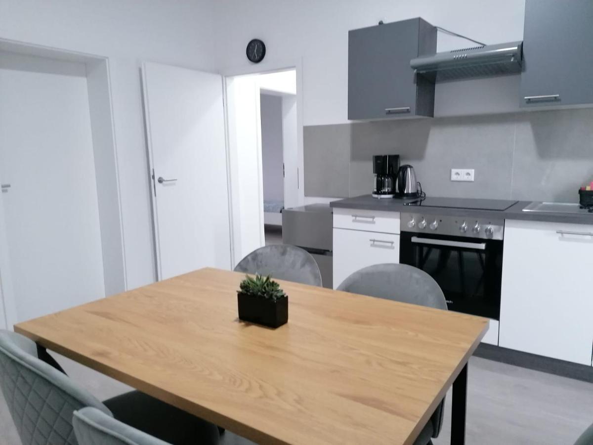 Estrella24 Living Rooms Singapur Херне Екстериор снимка
