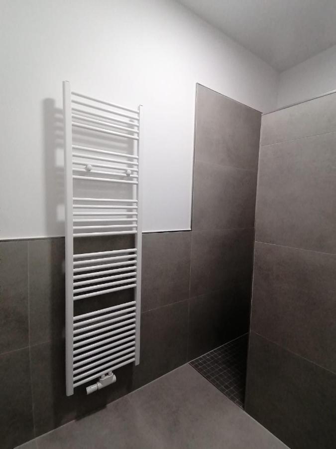 Estrella24 Living Rooms Singapur Херне Екстериор снимка