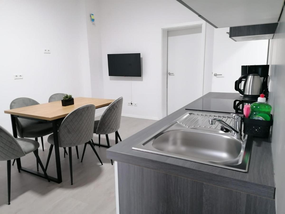 Estrella24 Living Rooms Singapur Херне Екстериор снимка