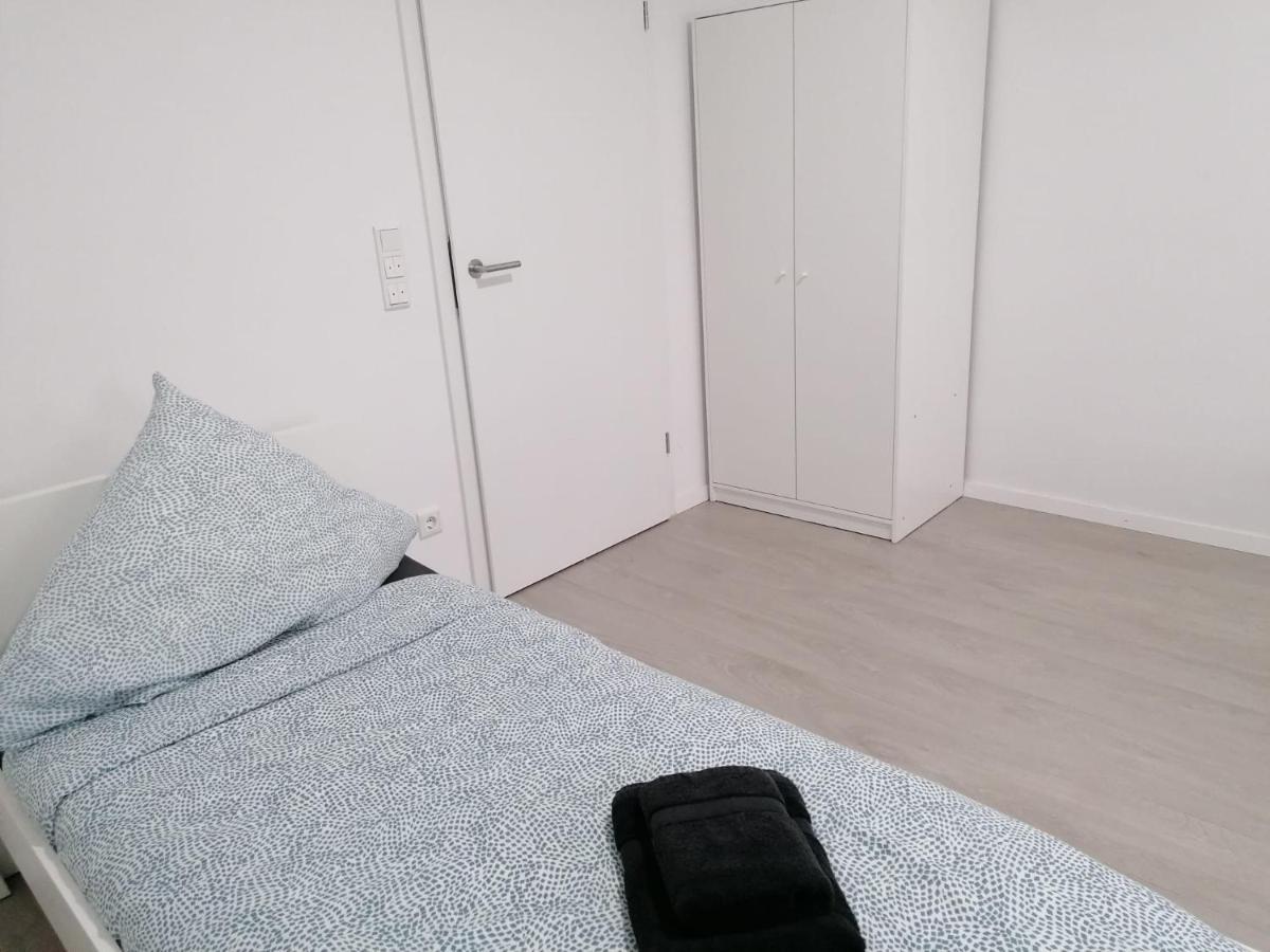 Estrella24 Living Rooms Singapur Херне Екстериор снимка
